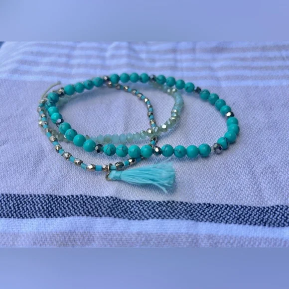 Artisan Mermaidcore Turquoise and Gold Tone Bead Tassel Stretch Bracelet Set - Picture 3 of 5